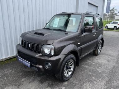 Voir le détail de l'offre de cette SUZUKI Jimny 1.3 VVT 85ch JLX de 2016 en vente à partir de 21 990 €