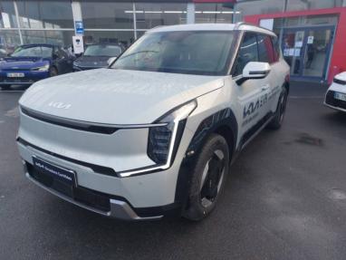 Voir le détail de l'offre de cette KIA EV9 204ch Earth 2WD de 2023 en vente à partir de 78 000 € 