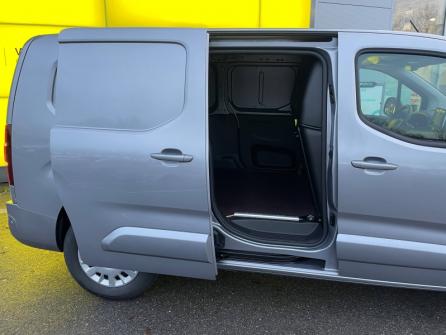 OPEL Combo Cargo XL 750kg 100 kW Batterie 50 kWh à vendre à Melun - Image n°10