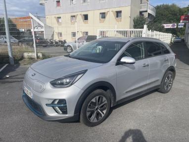 Voir le détail de l'offre de cette KIA e-Niro Premium 204ch de 2020 en vente à partir de 232.52 €  / mois