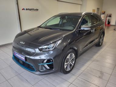 Voir le détail de l'offre de cette KIA e-Niro Lounge 204ch de 2022 en vente à partir de 362.76 €  / mois