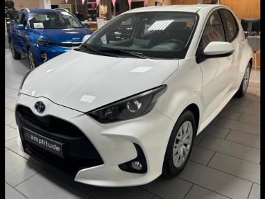 Voir le détail de l'offre de cette TOYOTA Yaris 116h Dynamic Business 5p + Programme Beyond Zero Academy MY22 de 2022 en vente à partir de 183.24 €  / mois