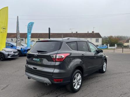 FORD Kuga 1.5 TDCi 120ch Stop&Start Titanium 4x2 à vendre à Auxerre - Image n°5