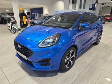 Voir le détail de l'offre de cette FORD Puma 1.0 EcoBoost Hybrid 125ch ST Line S&S de 2024 en vente à partir de 25 490 € 