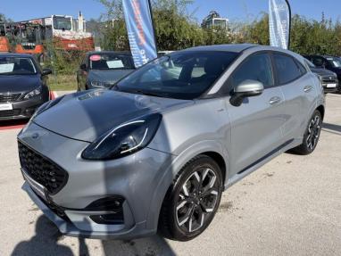 Voir le détail de l'offre de cette FORD Puma 1.0 EcoBoost 125ch mHEV ST-Line X 6cv de 2020 en vente à partir de 196.89 €  / mois