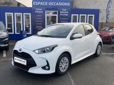 Voir le détail de l'offre de cette TOYOTA Yaris 116h Dynamic Business 5p + Programme Beyond Zero Academy MY21 de 2022 en vente à partir de 187.11 €  / mois