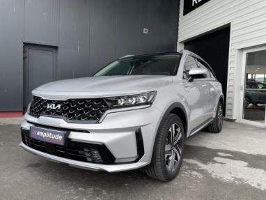 Voir le détail de l'offre de cette KIA Sorento 1.6 T-GDi 230ch HEV Design BVA6 4x2 7 places de 2023 en vente à partir de 41 499 € 