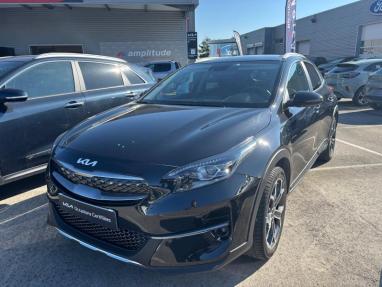 Voir le détail de l'offre de cette KIA XCeed 1.6 GDi 105ch + Plug-In 60.5ch Black & White Edition DCT6 MY22 de 2022 en vente à partir de 215.61 €  / mois