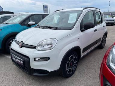 Voir le détail de l'offre de cette FIAT Panda 1.0 70ch BSG S&S City Life de 2021 en vente à partir de 131.68 €  / mois