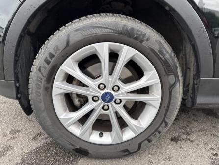 FORD Kuga 1.5 Flexifuel-E85 150ch Stop&Start Titanium 170g 4x2 Euro6.2 à vendre à Nevers - Image n°9