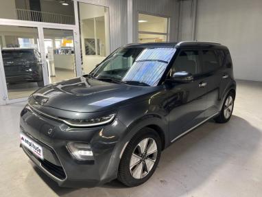 Voir le détail de l'offre de cette KIA e-Soul Design 204ch de 2021 en vente à partir de 180.68 €  / mois
