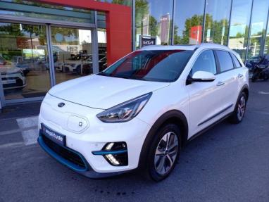 Voir le détail de l'offre de cette KIA e-Niro Premium 204ch de 2022 en vente à partir de 249.31 €  / mois