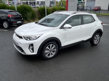 Voir le détail de l'offre de cette KIA Stonic 1.0 T-GDi 100ch Active de 2024 en vente à partir de 19 999 €