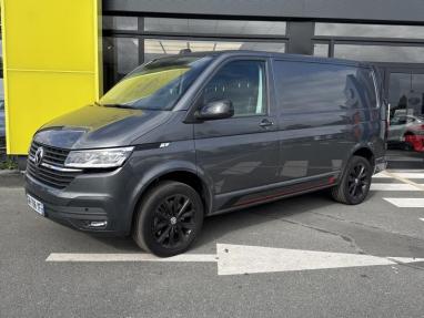 Voir le détail de l'offre de cette VOLKSWAGEN Transporter Fg 2.8T L1H1 2.0 TDI 204ch Edition DSG7 de 2023 en vente à partir de 42 999 € 