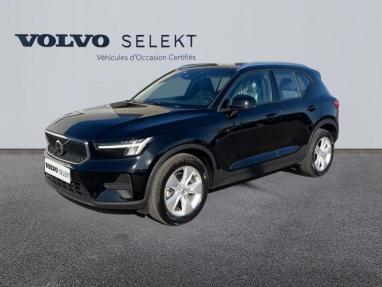 Voir le détail de l'offre de cette VOLVO XC40 B3 163ch Momentum Business DCT 7 de 2022 en vente à partir de 342.73 €  / mois