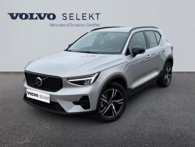 Voir le détail de l'offre de cette VOLVO XC40 B3 163ch Plus DCT 7 de 2024 en vente à partir de 374.04 €  / mois