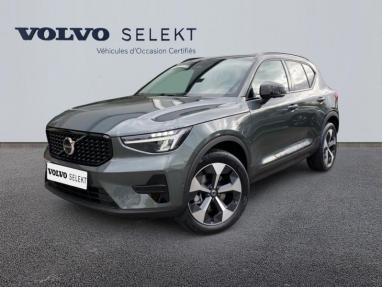 Voir le détail de l'offre de cette VOLVO XC40 B3 163ch Ultra DCT 7 de 2025 en vente à partir de 46 499 €