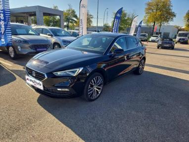 Voir le détail de l'offre de cette SEAT Leon 1.5 eTSI 150ch Xcellence DSG7 de 2023 en vente à partir de 337.63 €  / mois