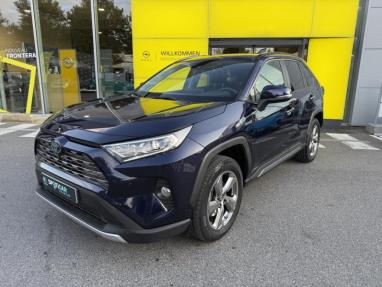 Voir le détail de l'offre de cette TOYOTA RAV4 Hybride 218ch Lounge 2WD CUIR TOIT OUVRANT de 2019 en vente à partir de 468.39 €  / mois