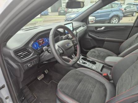 FORD Kuga 2.5 Duratec 190ch FHEV E85 Graphite Tech Edition BVA à vendre à Montargis - Image n°10