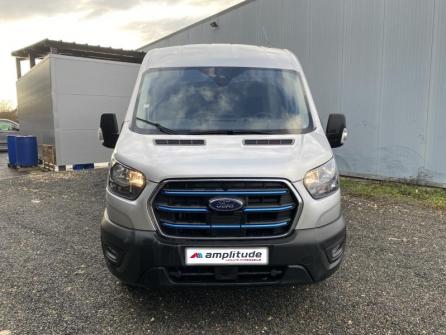FORD Transit 2T Fg PE 390 L2H2 198 kW Batterie 75/68 kWh Trend Business à vendre à Bourges - Image n°2