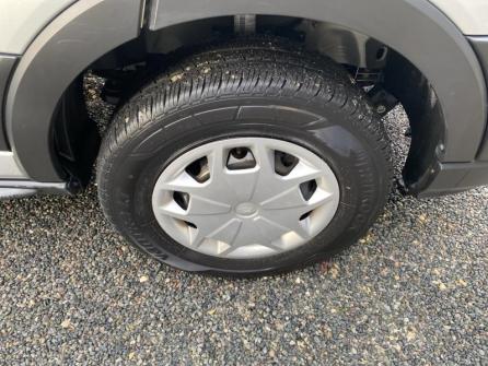 FORD Transit 2T Fg PE 390 L2H2 198 kW Batterie 75/68 kWh Trend Business à vendre à Bourges - Image n°9